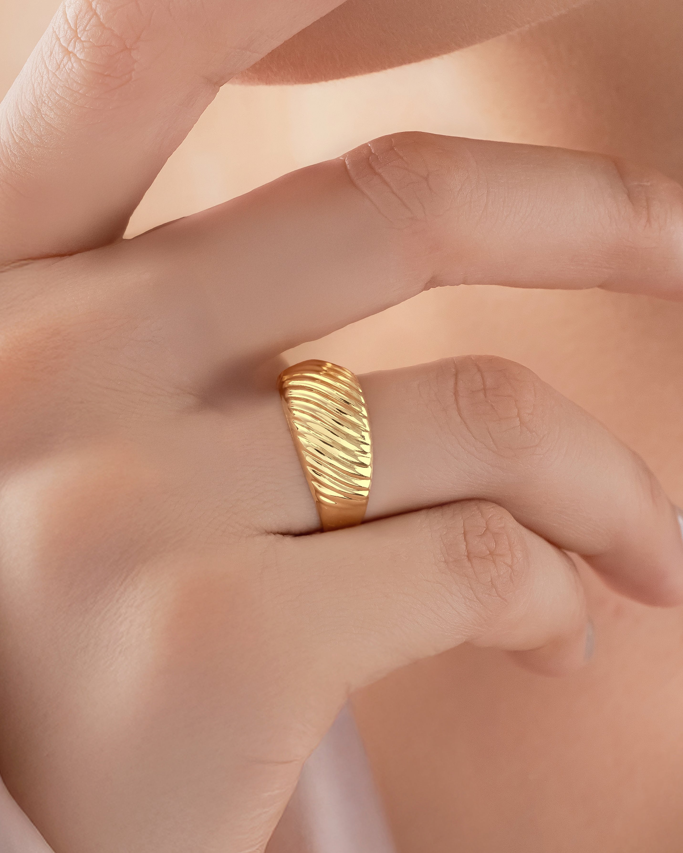 Anillo Eira